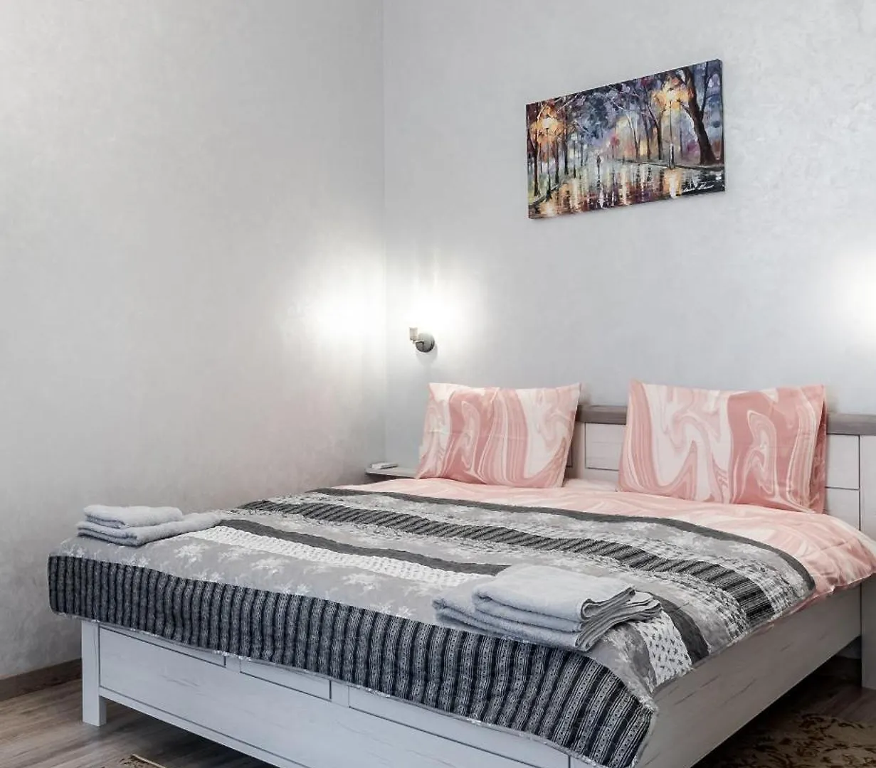 Golden Rose ! Apartments Lviv S